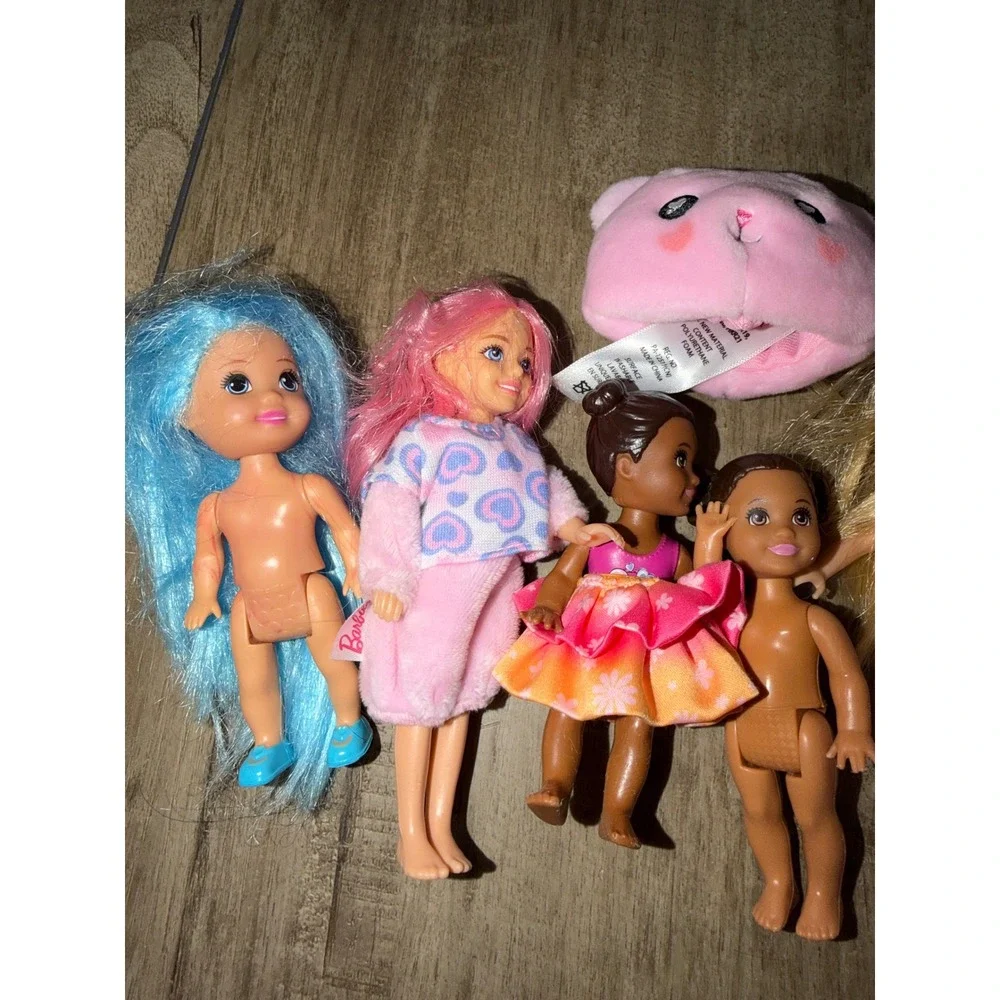 Mattel Barbie Chelsea Doll Lot of 7 Small Dolls with Accessories and Outfits